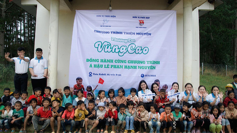 Nhiều hoạt động thiện nguyện ý nghĩa dành cho trẻ em vùng cao. (Ảnh: NVCC)