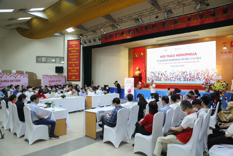 Hội thảo về hemophilia nhằm cập nhật kiến thức chăm sóc, điều trị cho người bệnh.