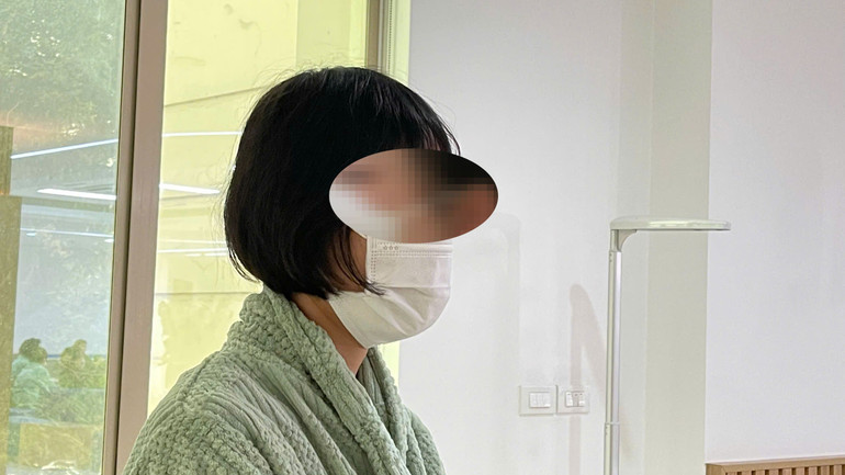 Chị T. mới 31 tuổi và đã phát hiện ung thư vú từ 3 năm trước. Chị T. mới 31 tuổi và đã phát hiện ung thư vú từ 3 năm trước.