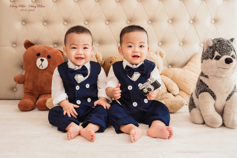 Hai thiên thần của gia đình chị Vân Anh.