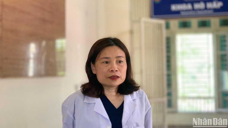 Tiến sĩ, bác sĩ Nguyễn Thị Bích Ngọc, Trưởng khoa Hô hấp, Bệnh viện Phổi Trung ương. (Ảnh: T.H)