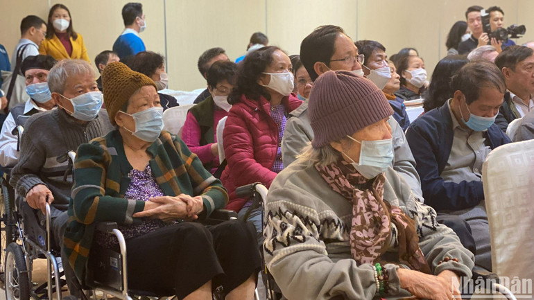 Người cao tuổi tại Việt Nam có nhiều bệnh lý nền phối hợp.