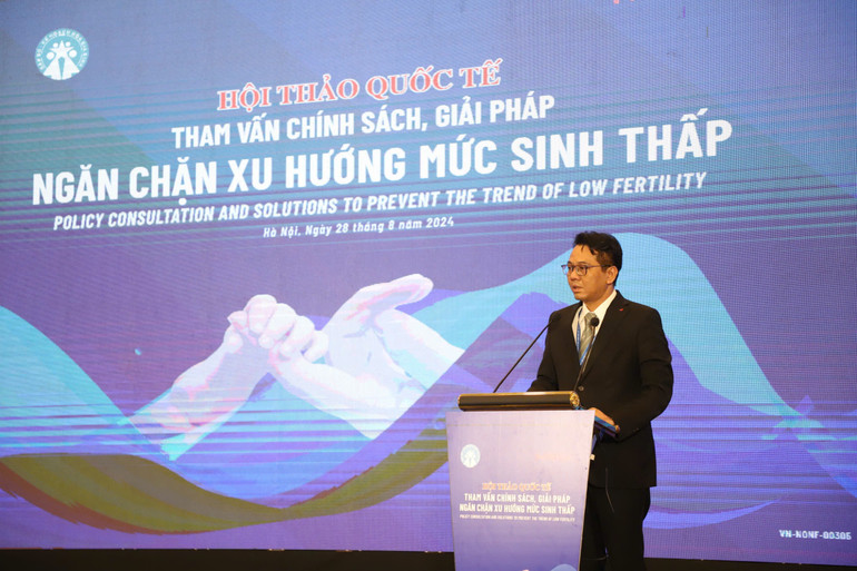 Ông Phạm Vũ Hoàng, Phó Cục trưởng Cục Dân số, Bộ Y tế thông tin về mức sinh tại Việt Nam thời gian qua.