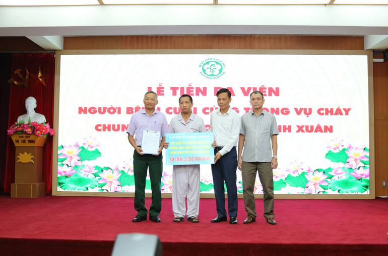 Anh Chương bình phục và được xuất viện chiều 6/11.