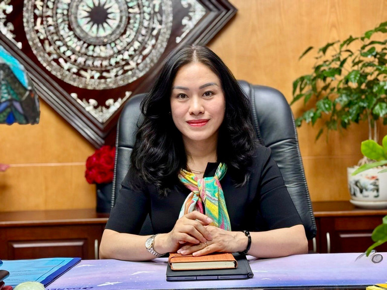 Phó Giáo sư, Tiến sĩ Phan Thị Thu Hương, Cục trưởng Cục Phòng chống HIV/AIDS.