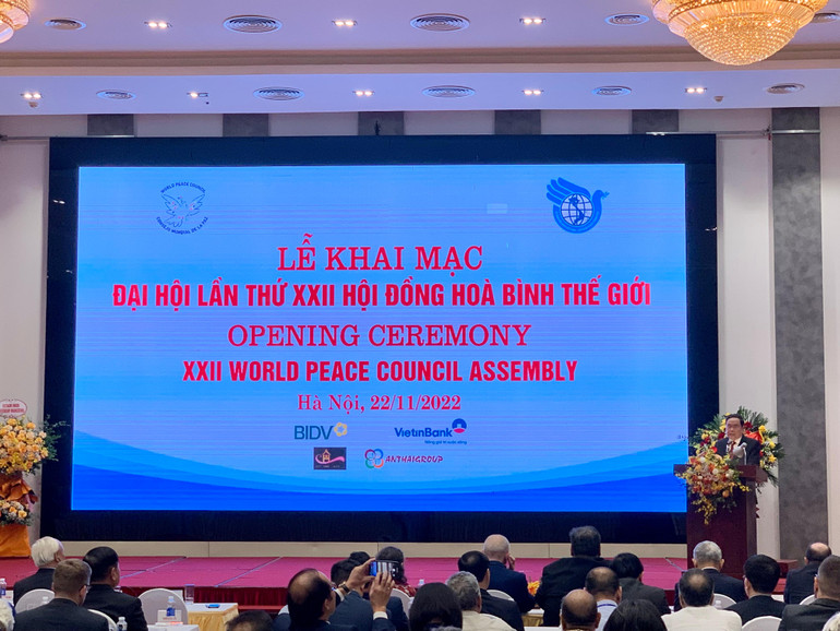 Đồng chí Trần Thanh Mẫn, Ủy viên Bộ Chính trị, Phó Chủ tịch Thường trực Quốc hội phát biểu ý kiến tại lễ khai mạc.