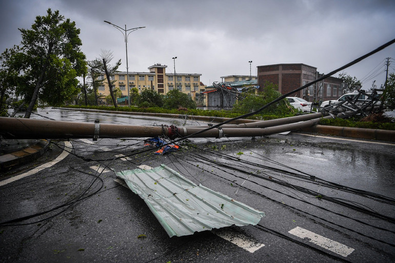[Live] Bão số 3 di chuyển về phía Tây Bắc Bộ và suy yếu thành áp thấp nhiệt đới ảnh 160