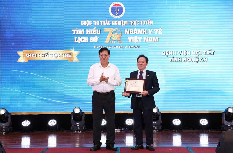 Giải Nhất tập thể trao cho Bệnh viện Nội tiết tỉnh Nghệ An.