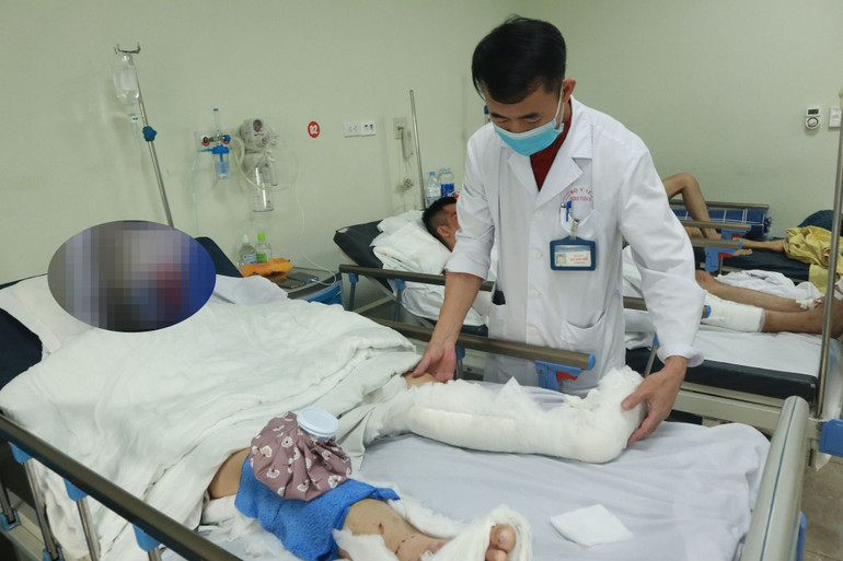 Nạn nhân bị đa chấn thương.