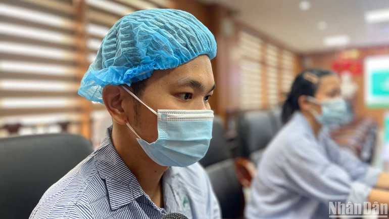 Cuộc sống mới đến với P.T.H sau khi nhận thận hiến từ mẹ. Cuộc sống mới đến với P.T.H sau khi nhận thận hiến từ mẹ.