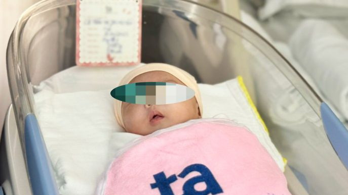 Em bé khỏe mạnh xuất viện ngày 29/12.