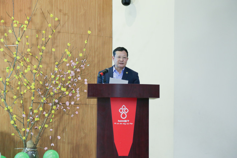 Tiến sĩ, bác sĩ cao cấp Vũ Đức Bình, Phó Viện trưởng Viện Huyết học-Truyền máu Trung ương chia sẻ tại chương trình.