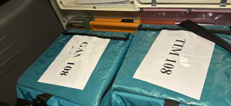 Tạng được vận chuyển khẩn cấp kịp thời gian ghép cho người bệnh.