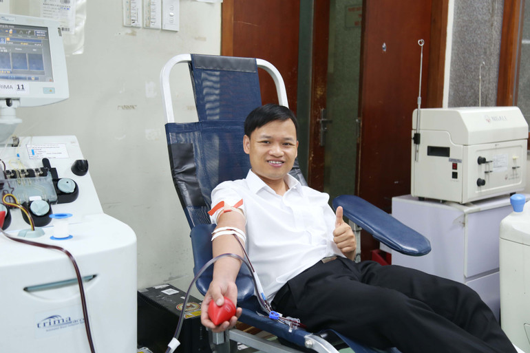 Anh Vương Văn Thắng (công tác tại Trường Cao đẳng Y tế Lạng Sơn).