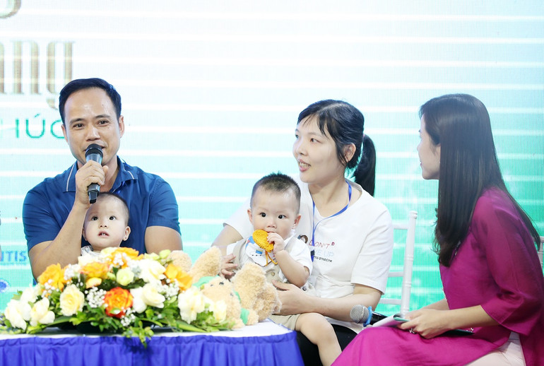 Gia đình chị Trần Thị Xuân Thùy, anh Lê Anh Tuấn (Hà Nội).