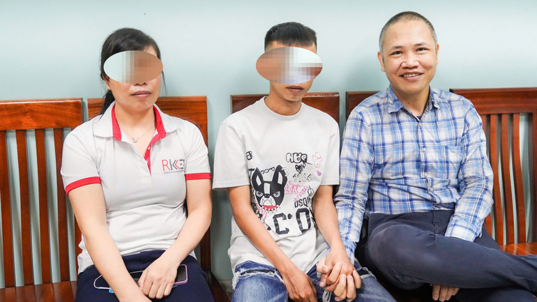 N.V.V đã trở lại học bình thường và sức khỏe tốt hơn trước.