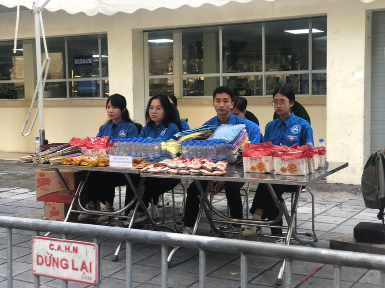 Điểm phục vụ nhân dân miễn phí.