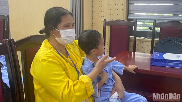 Nguyễn Trường A. vừa trải qua phẫu thuật lần thứ hai. Nguyễn Trường A. vừa trải qua phẫu thuật lần thứ hai.