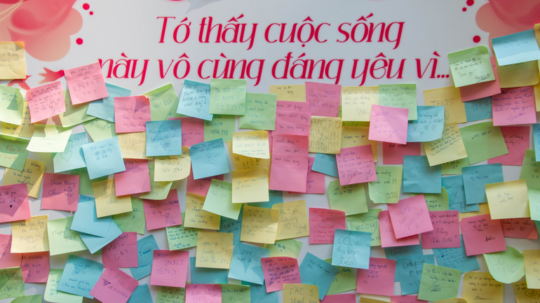 Điểm nhấn của Ngày hội năm nay còn là chiếc bảng mang tên “Tớ thấy cuộc sống này đáng yêu vì…”
