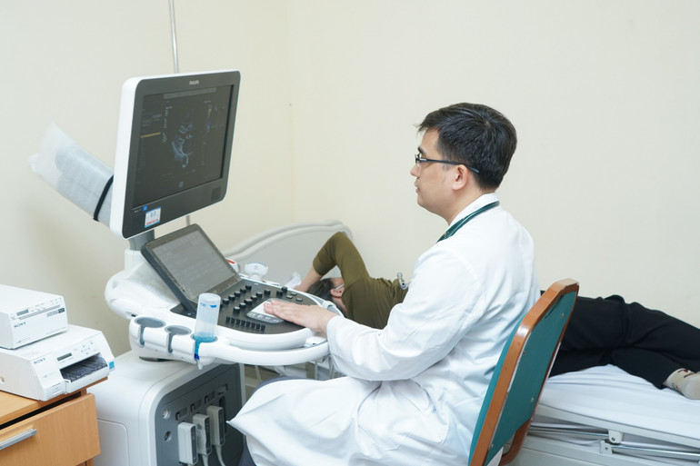 Việc theo dõi và can thiệp sớm giúp duy trì chức năng cầu nối, bảo đảm hiệu quả lọc máu.