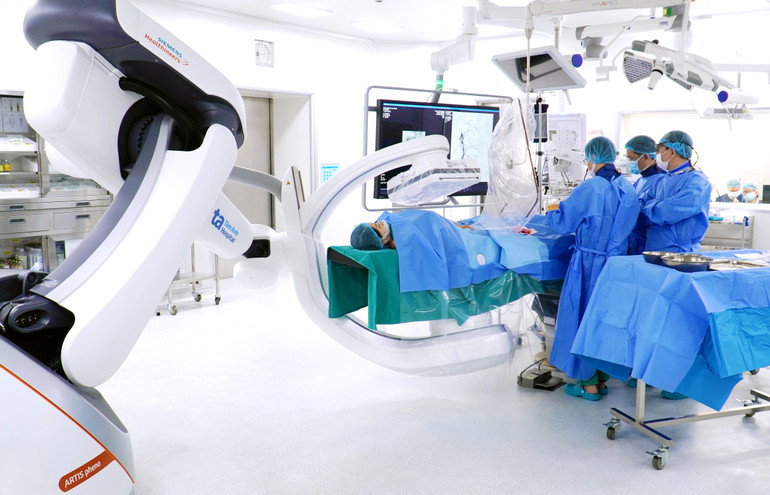 Ứng dụng Robot Artis Pheno hiện đại trong điều trị nhiều bệnh lý ung thư phức tạp. (Ảnh: BVCC)