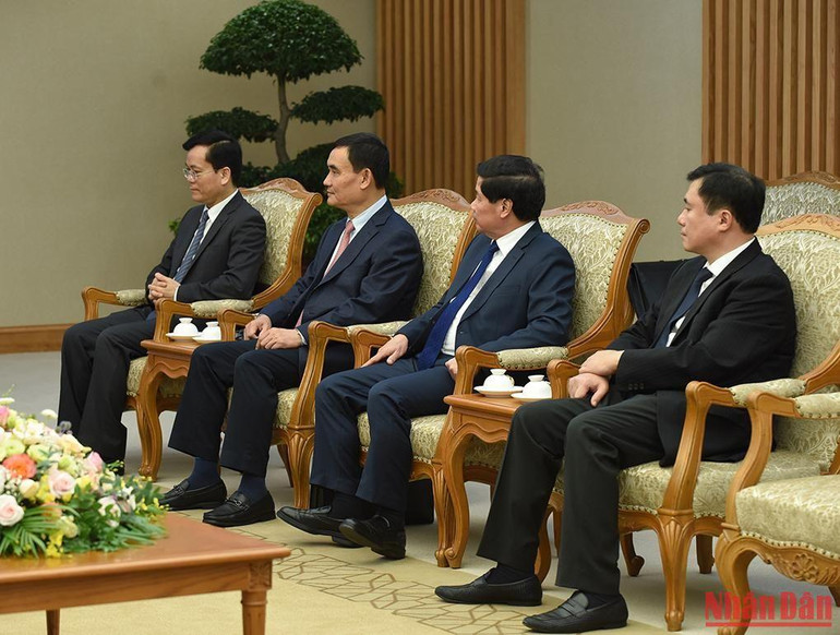 Đại diện các bộ, ban, ngành của Chính phủ Việt Nam tại buổi tiếp.