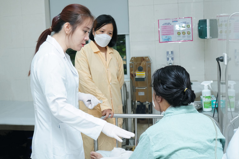 Bệnh nhân đang hồi phục sau ca phẫu thuật.