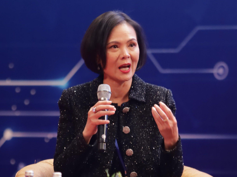 Giáo sư Nguyễn Thục Quyên. Giáo sư Nguyễn Thục Quyên.