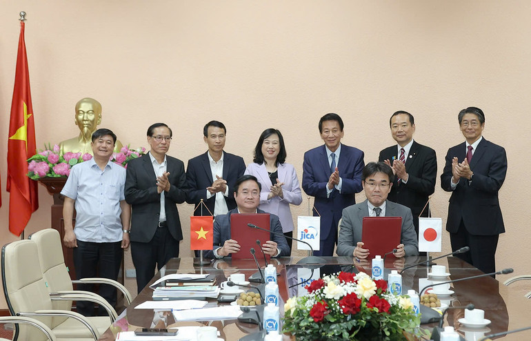 Lễ ký kết biên bản thỏa thuận triển khai thực hiện dự án "Đẩy mạnh công tác phòng, chống viêm gan virus tại Việt Nam".