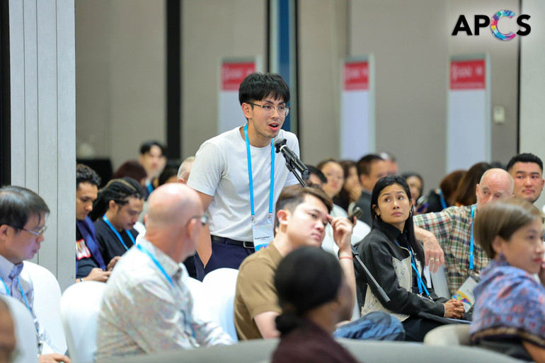 Nhiều ý kiến lo ngại về tình trạng dịch chuyển từ sử dụng chất kích thích từ đường hút qua đường tiêm chích.