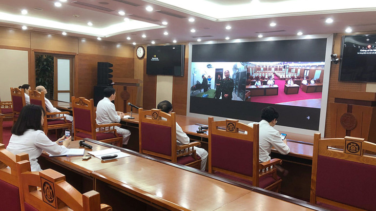 Bệnh viện Trung ương Quân đội 108 và Bệnh xá đảo Song Tử Tây hội chẩn qua hệ thống Telemedicine trong đêm.