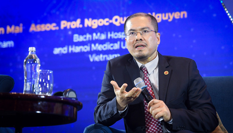 Phó Giáo sư, Tiến sĩ Nguyễn Ngọc Quang, Khoa Tim mạch, Đại học Y Hà Nội; Viện Tim mạch Quốc gia Việt Nam, Bệnh viện Bạch Mai