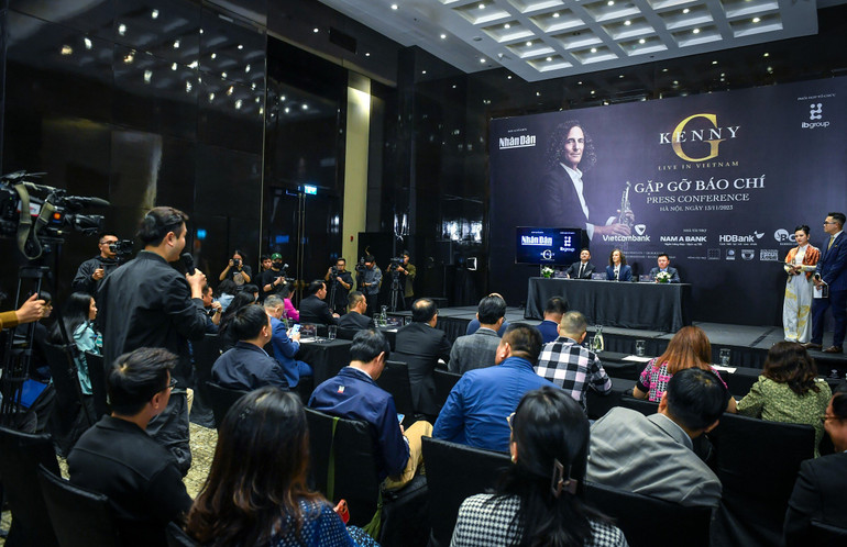 Toàn cảnh buổi gặp gỡ báo chí đêm nhạc Kenny G Live In Vietnam. (Ảnh: THÀNH ĐẠT) Toàn cảnh buổi gặp gỡ báo chí đêm nhạc Kenny G Live In Vietnam. (Ảnh: THÀNH ĐẠT)
