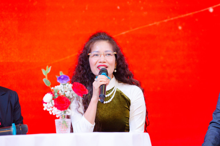 Bà Nông Bích Thuận, Phó trưởng Ban Chỉ đạo Vận động hiến máu tình nguyện tỉnh Lạng Sơn.