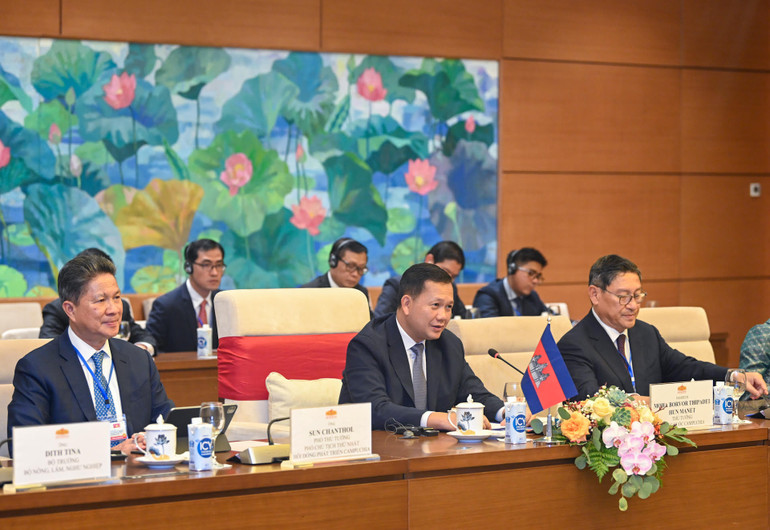 Thủ tướng Campuchia Samdech Hun Manet phát biểu tại buổi hội kiến. (Ảnh: DUY LINH)