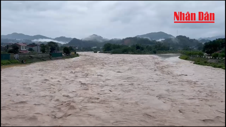 [Live] Hoàn lưu bão số 3 gây lũ lớn, thiệt hại nặng ở Bắc Bộ ảnh 13