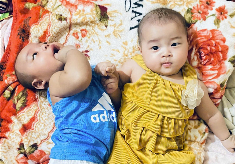 Hai thiên thần nhỏ của gia đình anh chị đã chào đời khỏe mạnh vào tháng 6/2023.