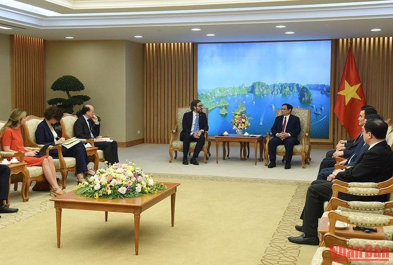 Quang cảnh buổi tiếp.