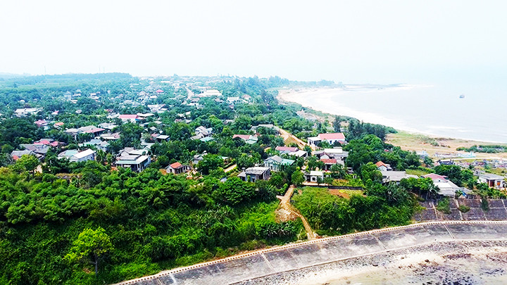 Bên trên địa đạo nay là xóm làng trù phú.