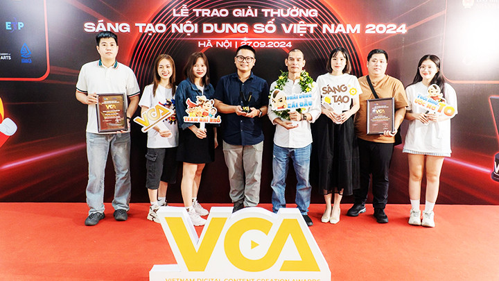 Ê-kíp Alpha Studio nhận Giải thưởng Sáng tạo nội dung số Việt Nam (VCA).