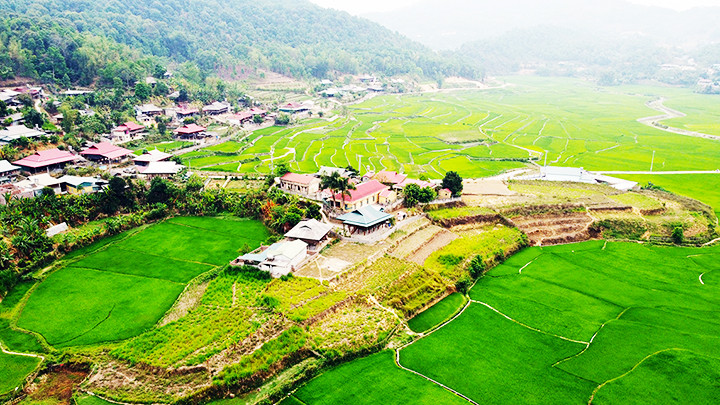 Bản văn hóa du lịch Phai Tung (xã Mường Báng). Bản văn hóa du lịch Phai Tung (xã Mường Báng).