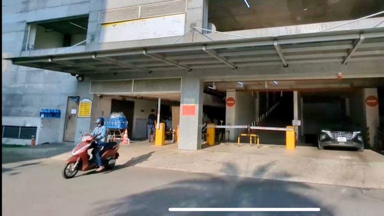 Chung cư Diamond Riverside.