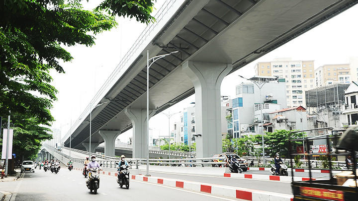 Giải ngân vốn đầu tư công 11 tháng năm 2023 của cả nước ước đạt khoảng 461 nghìn tỷ đồng, đạt 65,1% kế hoạch. Ảnh: NAM NGUYỄN