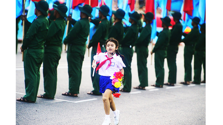 Em đi trong hòa bình. Em đi trong hòa bình.