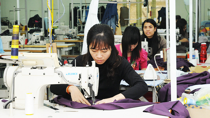 Doanh nghiệp Dệt may đã thực hiện đa dạng hóa thị trường để giảm dần phụ thuộc vào thị trường Mỹ. Ảnh: BẮC SƠN Doanh nghiệp Dệt may đã thực hiện đa dạng hóa thị trường để giảm dần phụ thuộc vào thị trường Mỹ. Ảnh: BẮC SƠN