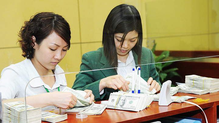 Các ngân hàng cần hệ thống luật pháp để xử lý rủi ro tiềm ẩn.