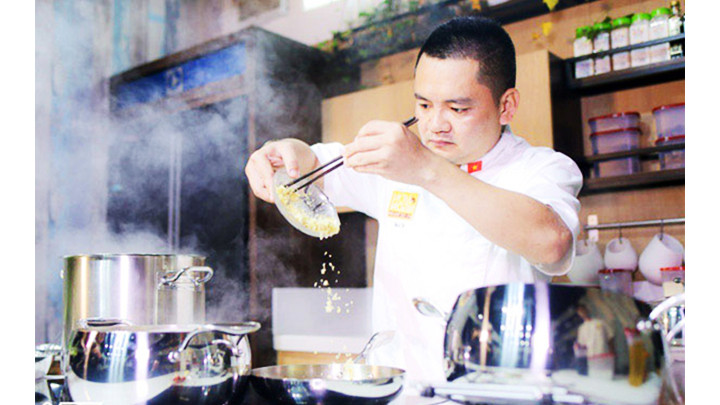 Nghệ nhân Võ Quốc.