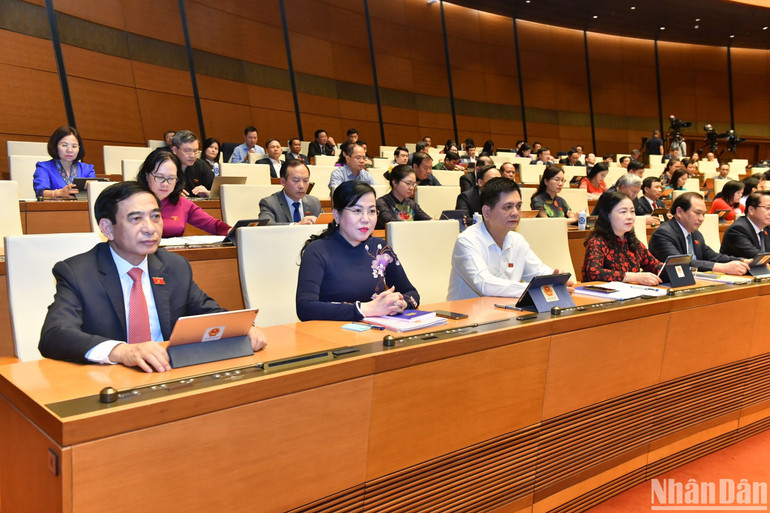 Quang cảnh phiên họp buổi sáng 22/5. (Ảnh: Đăng Khoa)