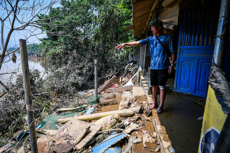 Trước khi đi "cứu" 4 bể nhiên liệu, Lê Ngọc Đại không nghĩ căn nhà ven sông Hồng của mình sẽ chìm nghỉm trong nước chỉ vài giờ sau đó.
