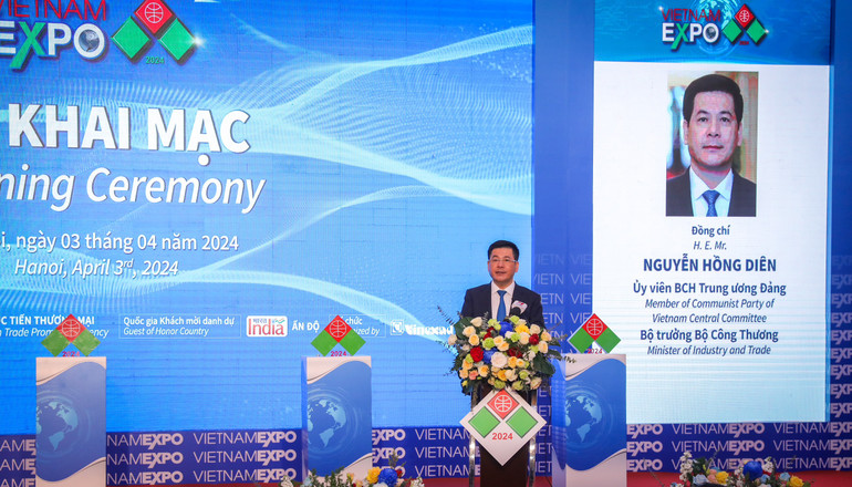 Bộ trưởng Công thương Nguyễn Hồng Diên phát biểu khai mạc.